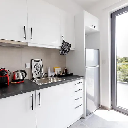 Pagani - Luxury Maisonette B2 *