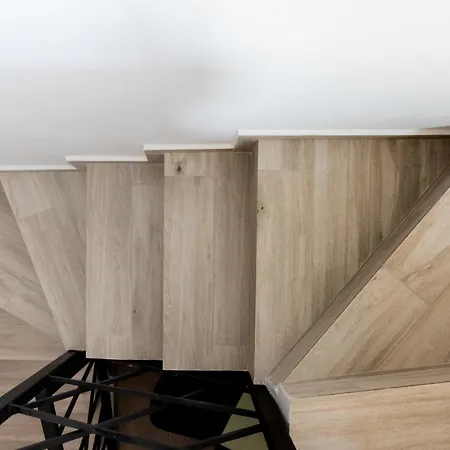 Pagani - Luxury Maisonette B2 *