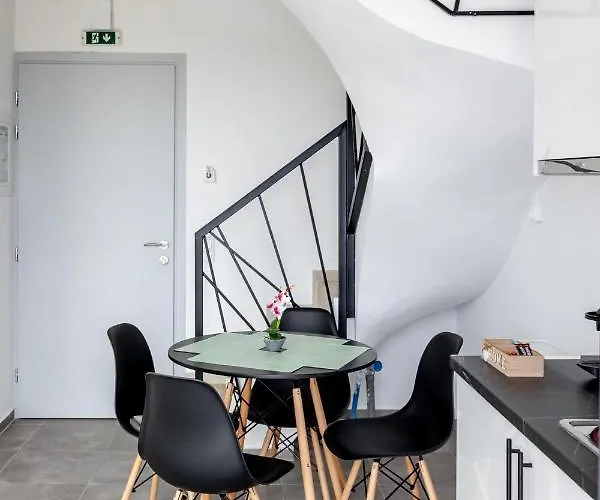 Pagani - Luxury Maisonette B2 Апартаменты