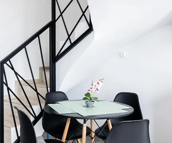 Pagani - Luxury Maisonette B2 Каламата